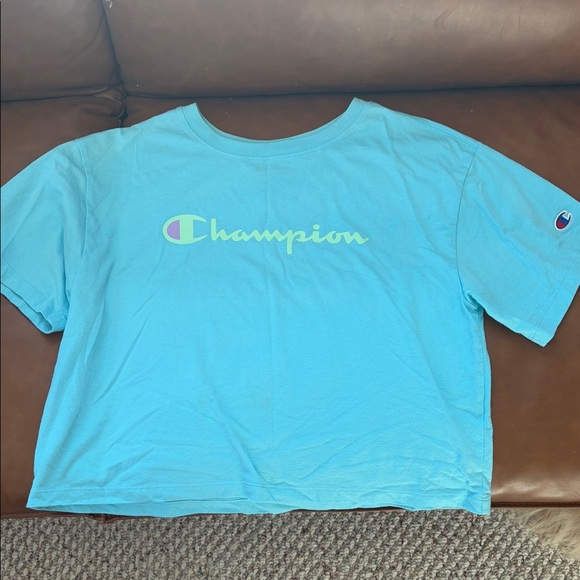 Workout tops - Picture 3 of 4